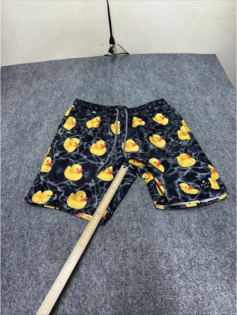 NEFF Swim Shorts Men Size L Black Rubber Duck Trunks Surf Skate